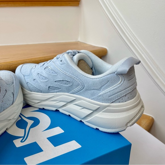 NWT Hoka One One Clifton L Suede in Country Air / Bit of Blue Unisex - Picture 13 of 15
